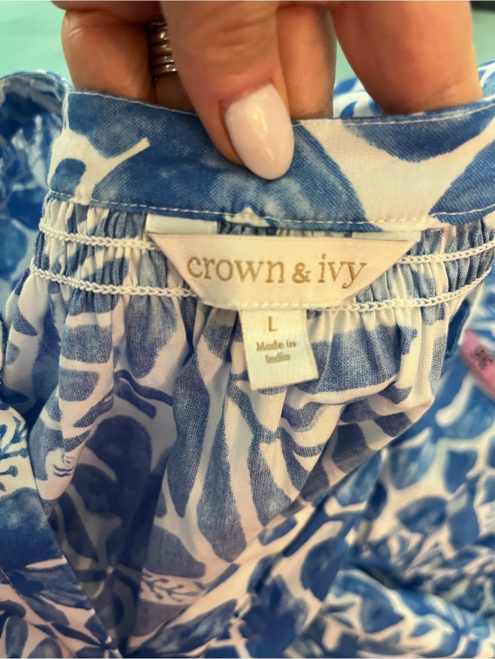 crown & ivy Blue and White Floral Midi Dress - Picture 4 of 4